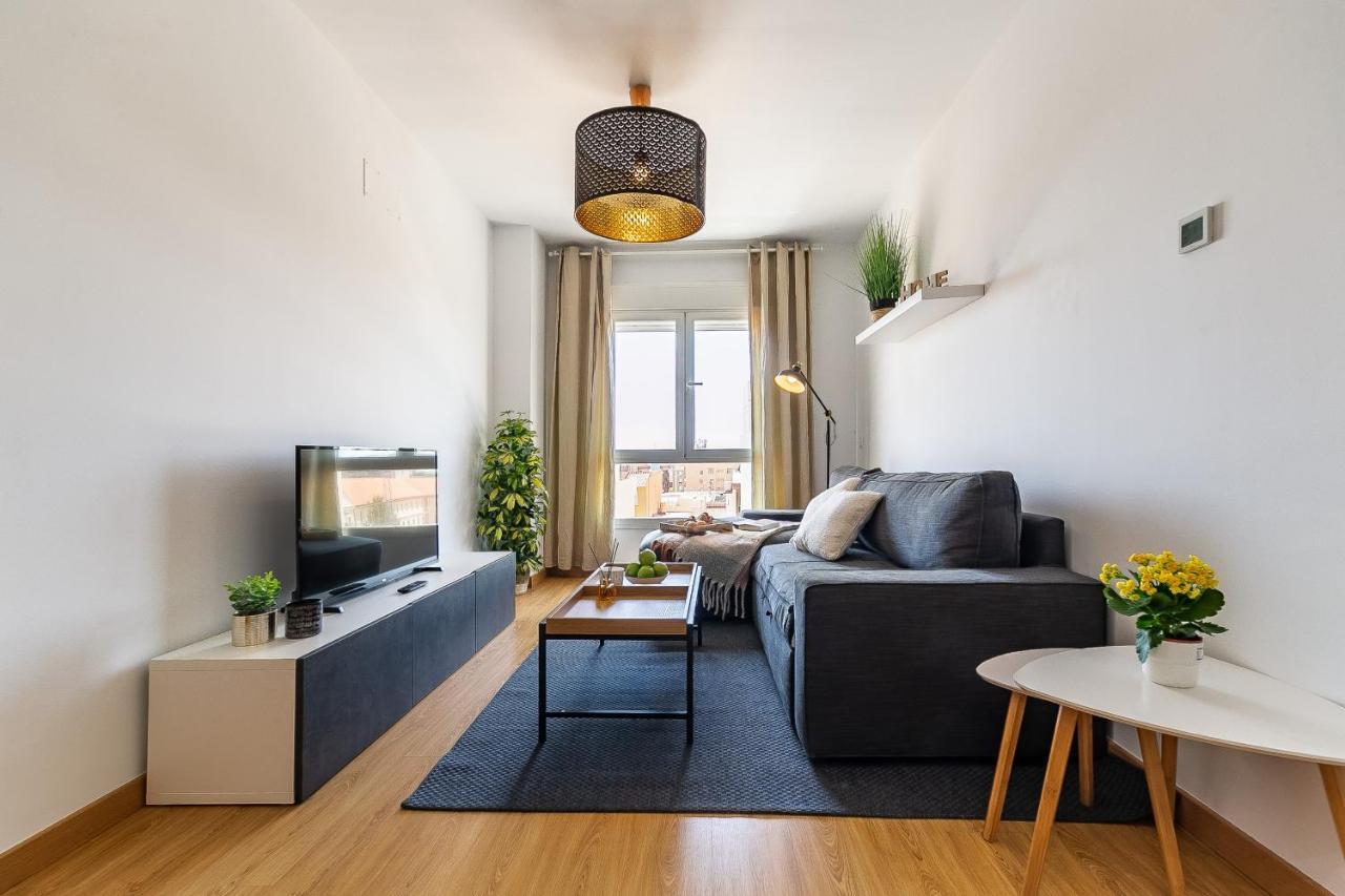 Modern Beach Apartment Valparaiso With Parking Málaga Kültér fotó