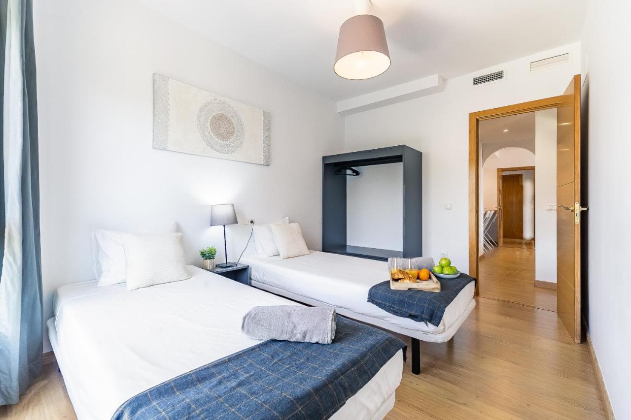 Modern Beach Apartment Valparaiso With Parking Málaga Kültér fotó