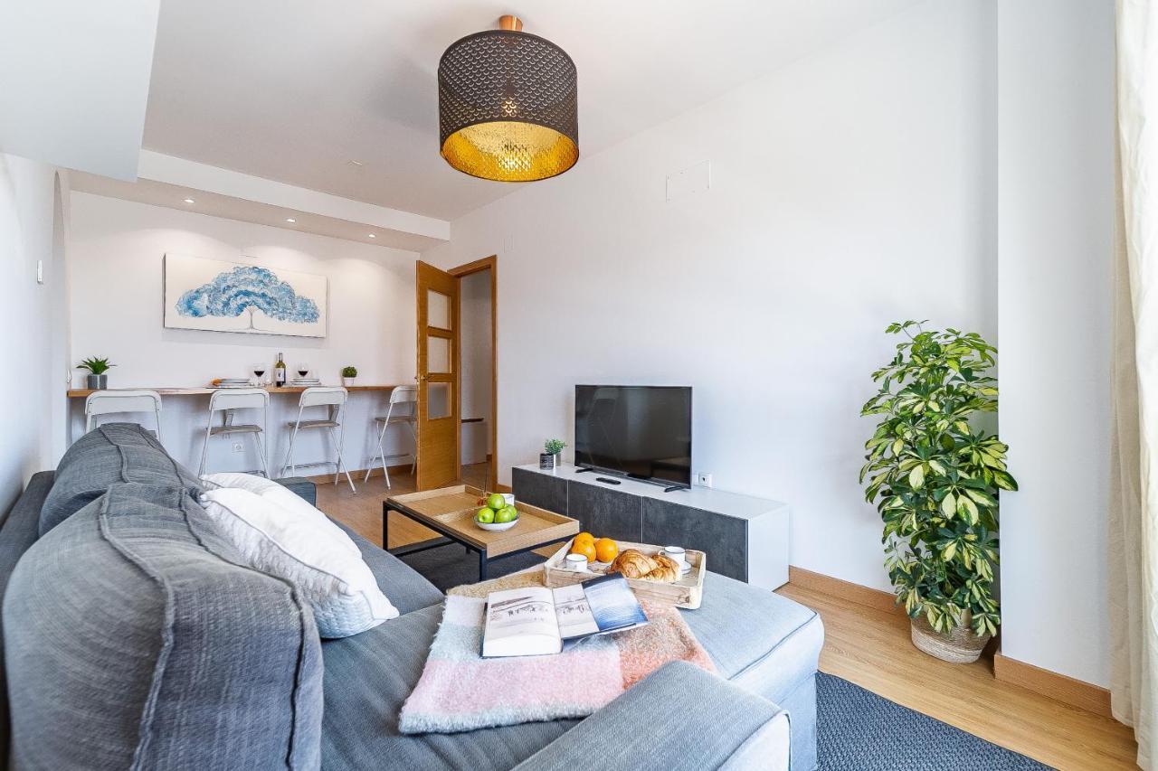 Modern Beach Apartment Valparaiso With Parking Málaga Kültér fotó