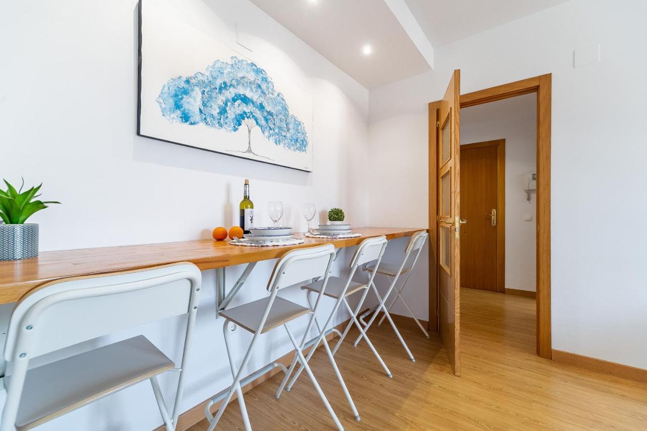 Modern Beach Apartment Valparaiso With Parking Málaga Kültér fotó