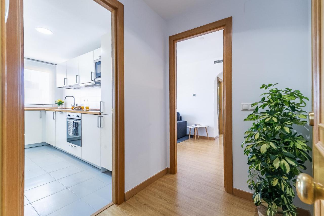 Modern Beach Apartment Valparaiso With Parking Málaga Kültér fotó
